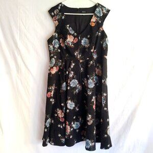 Torrid Black Dark Floral Fit & Flare Dress Plus 16 Cottagecore Romantic Feminine